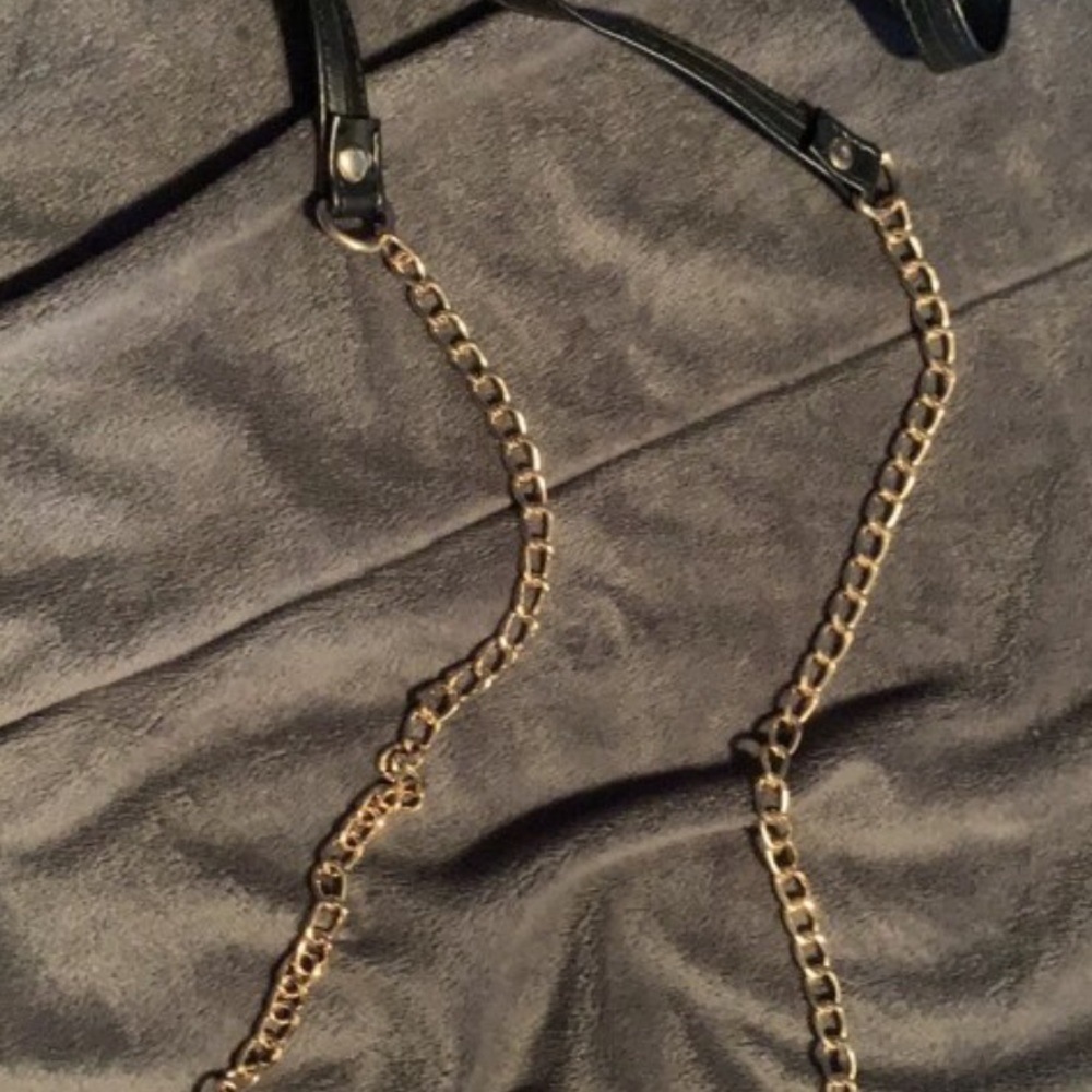 Clutch - Picture 5 of 5
